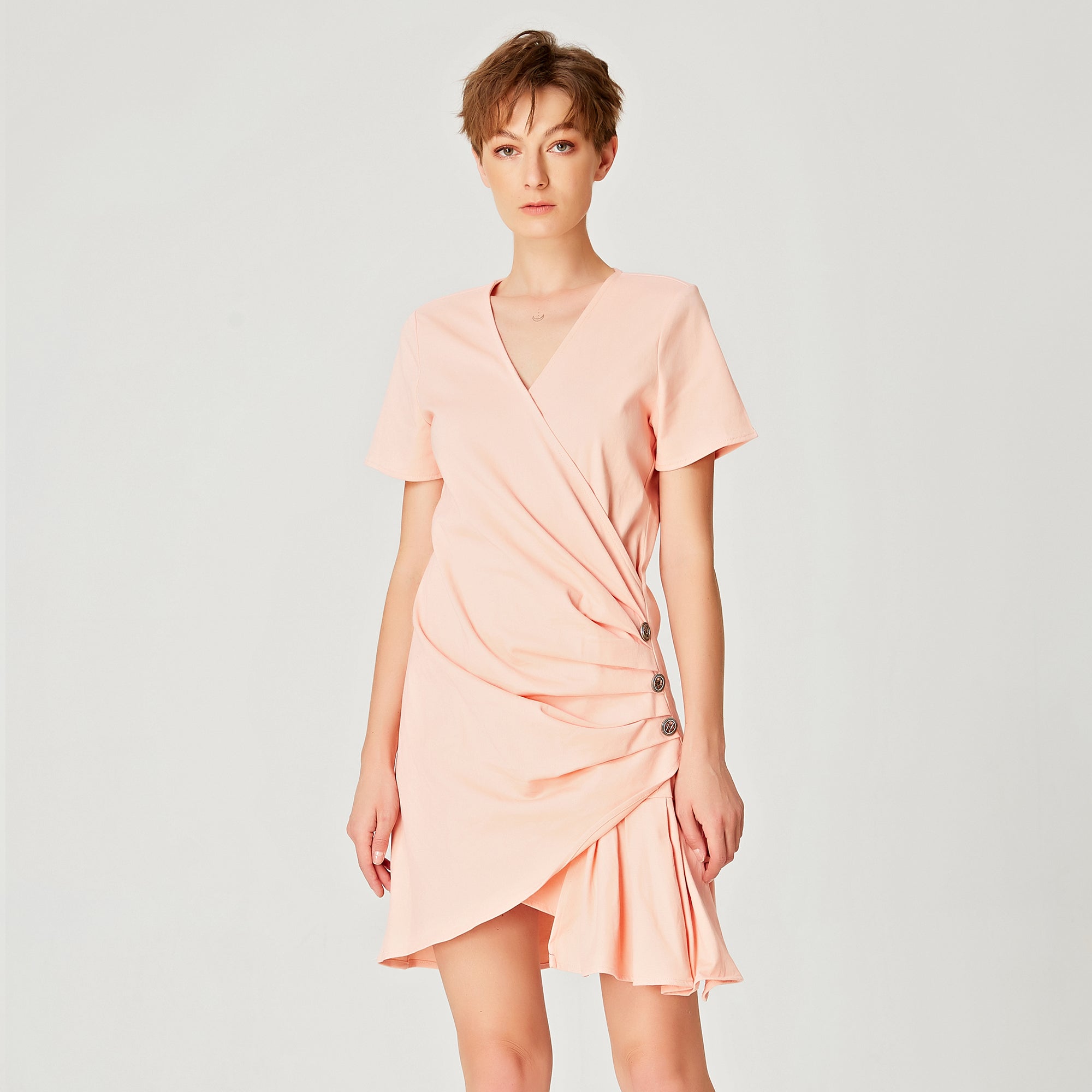 Robe courte asymétrique drapée en popeline