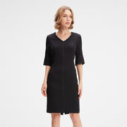 Robe courte à surpiqures contractées