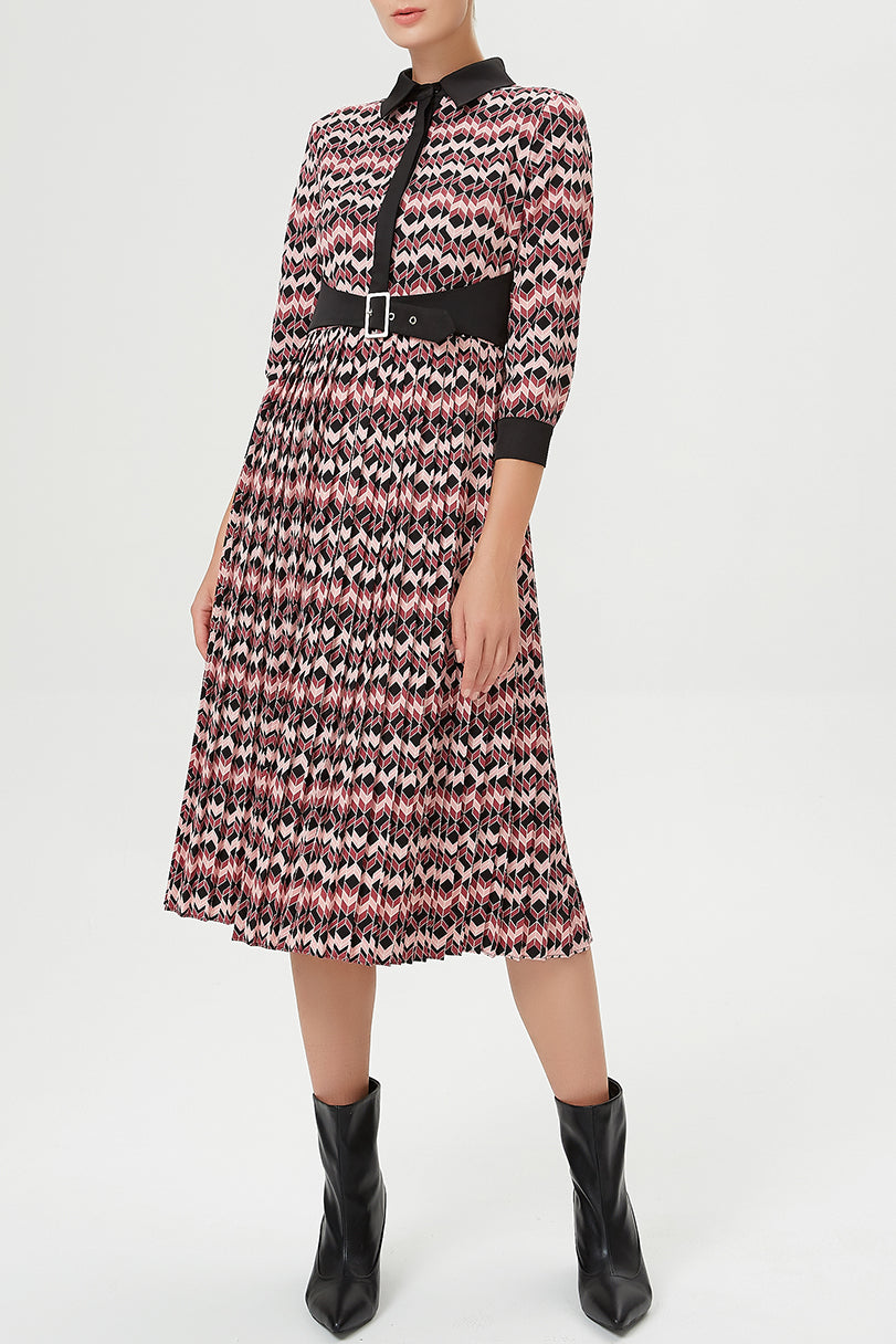 Robe chemise plissée bi-matières à ceinture appliquée et à imprimé géométrique