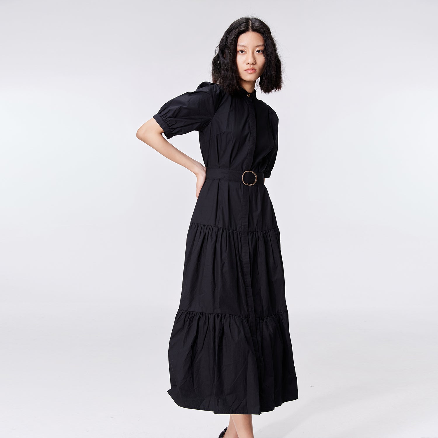 Robe chemise en coton à ceinture ajoutée