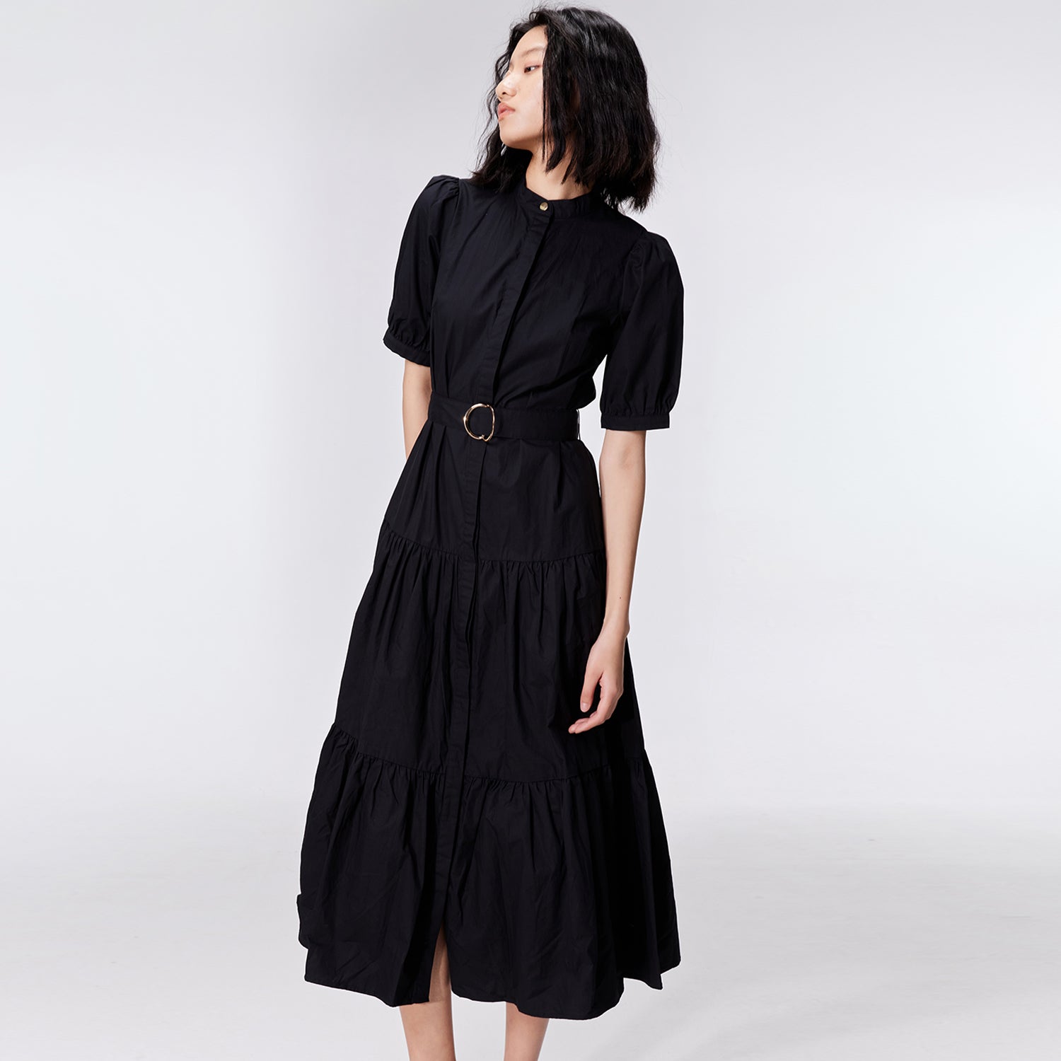 Robe chemise en coton à ceinture ajoutée