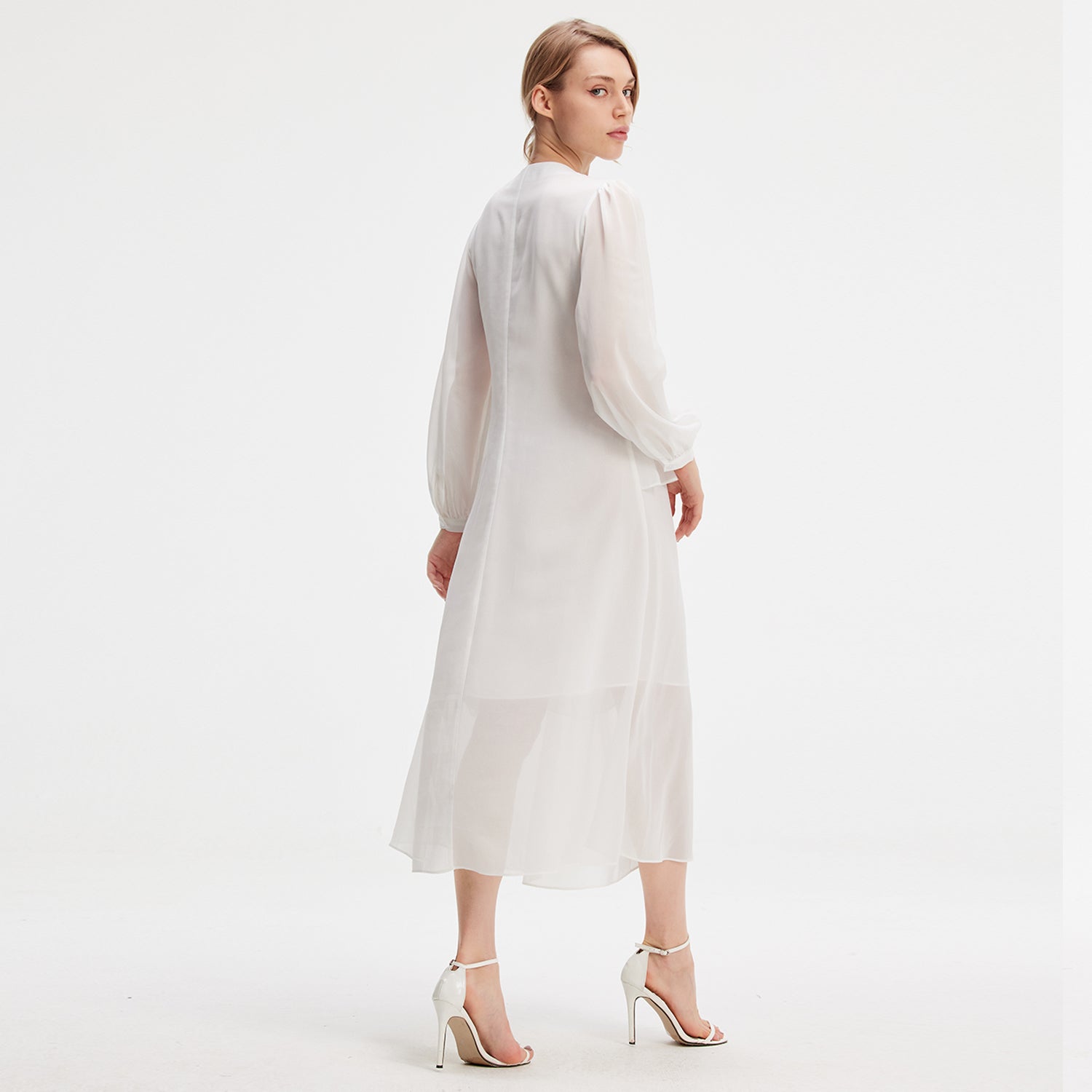Robe longue mousseline à volants