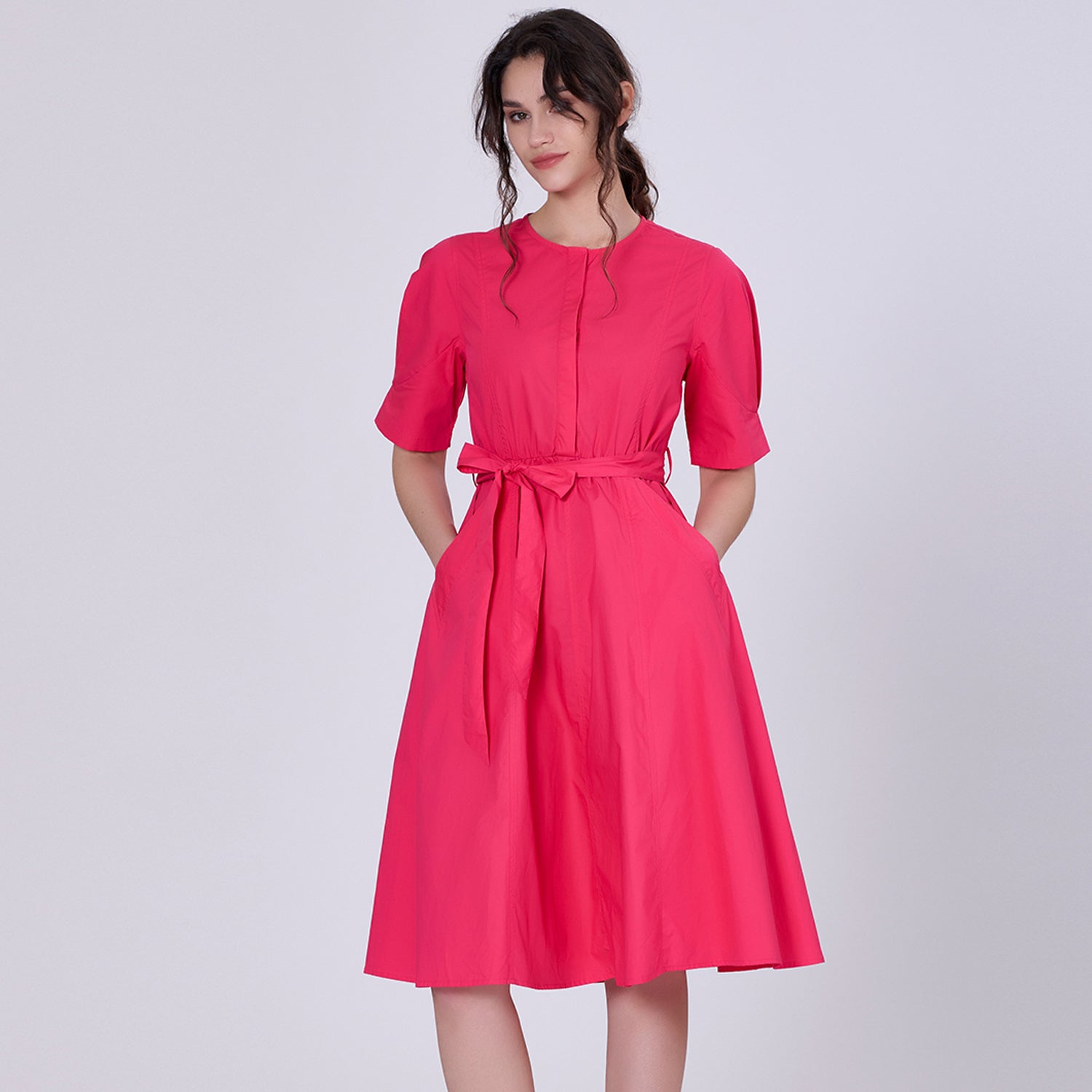 Robe-chemise en coton évasée et manches ballon