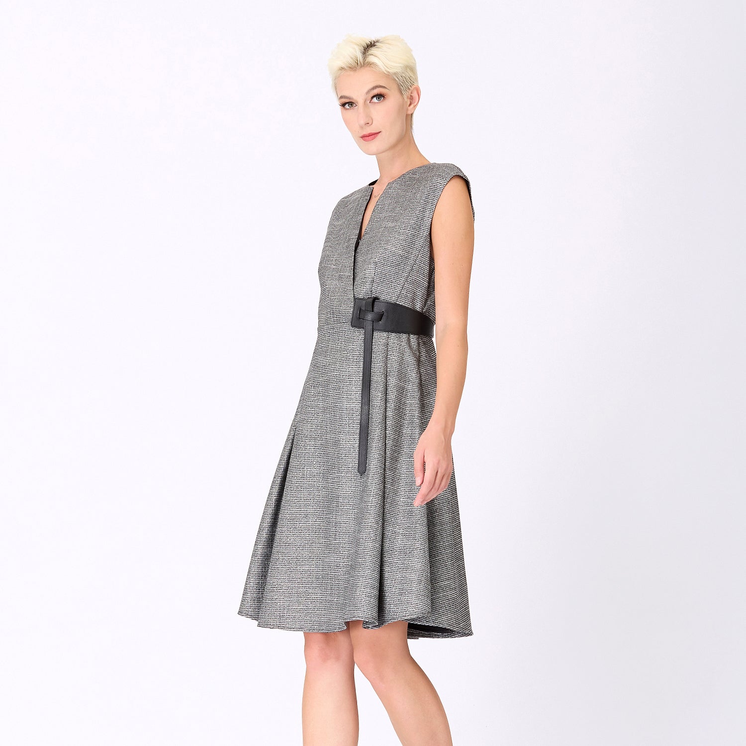 Robe trapèze à effet croisé