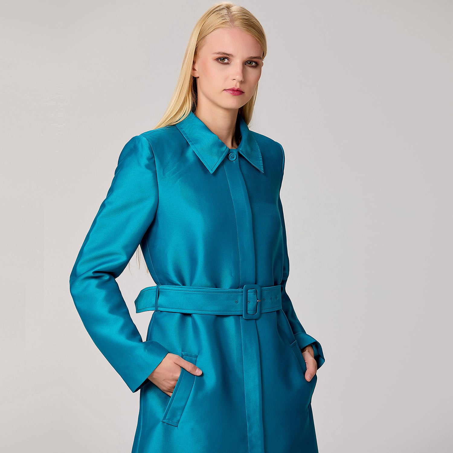 Robe-manteau trapèze en tafetta