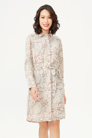 Robe chemise à ceinture ajoutée