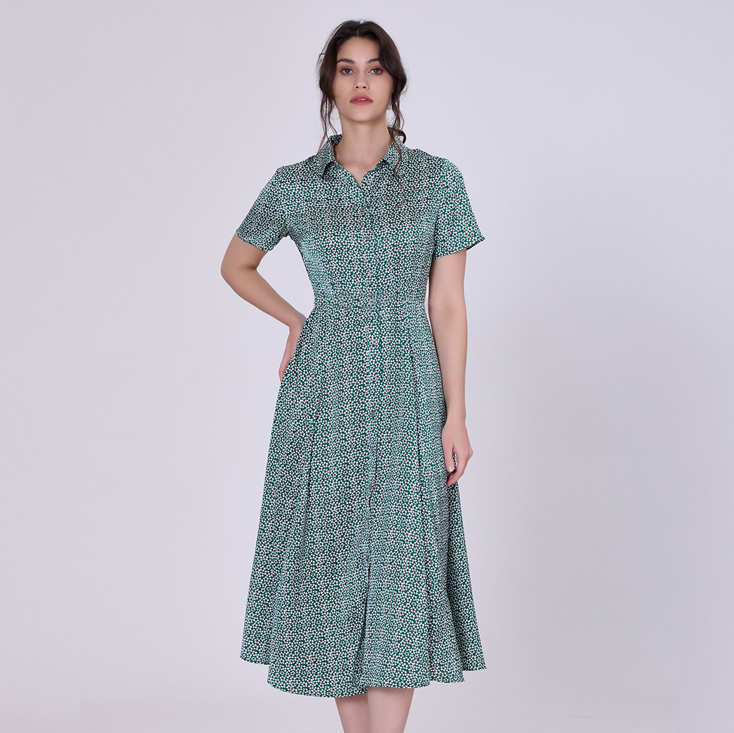 Robe-chemise à imprimé floral rétro