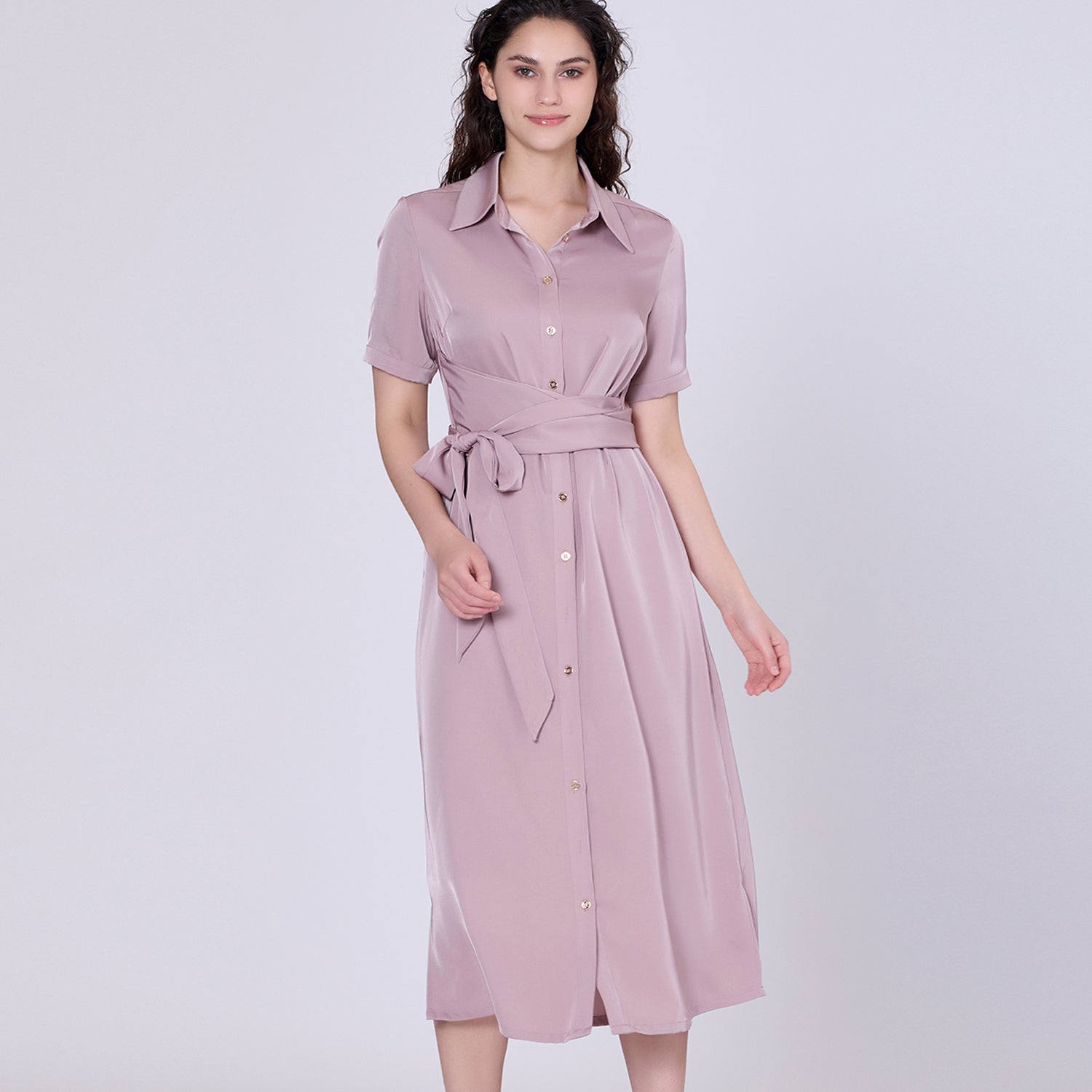 Robe-chemise midi en satin mat