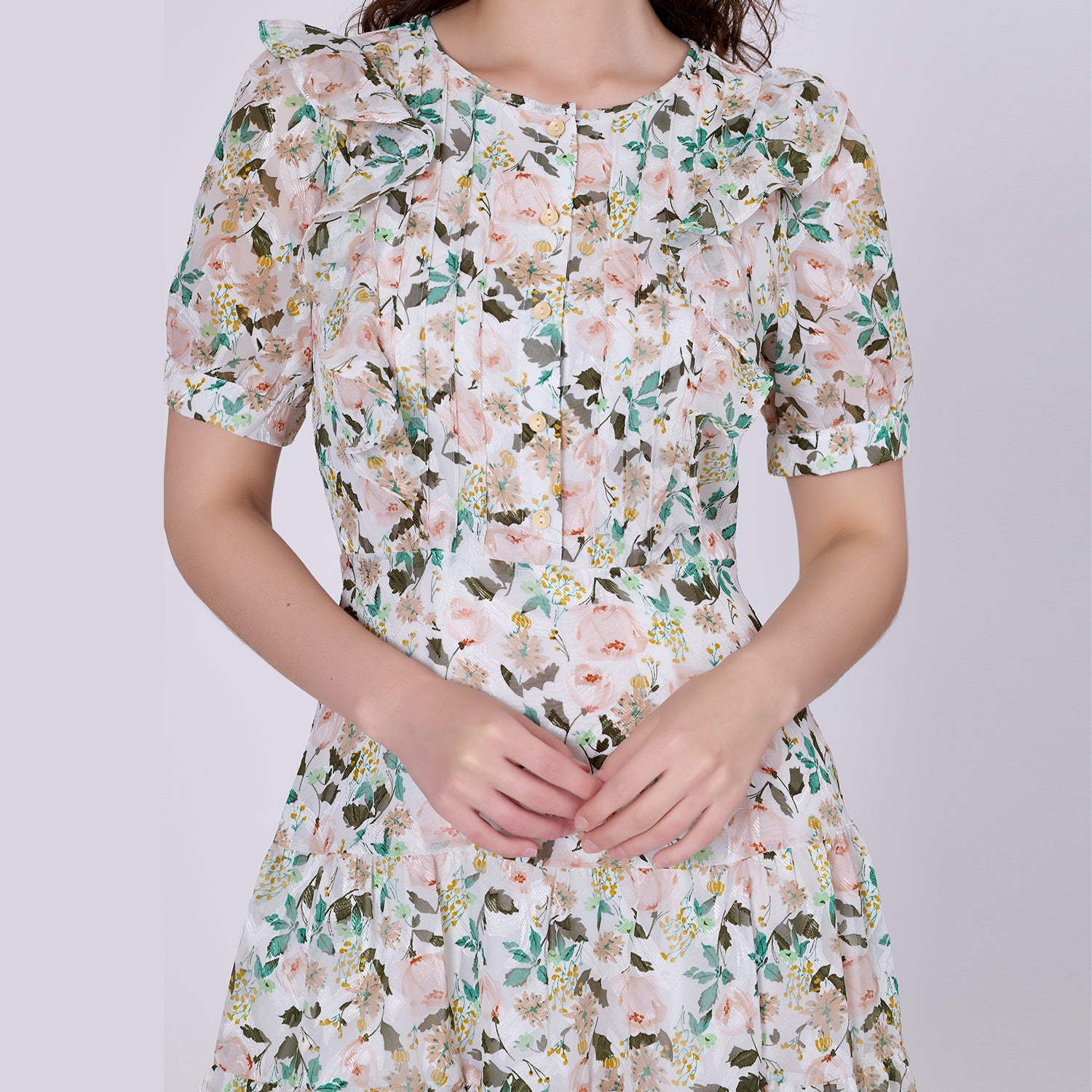 Robe florale mi-longue en mousseline