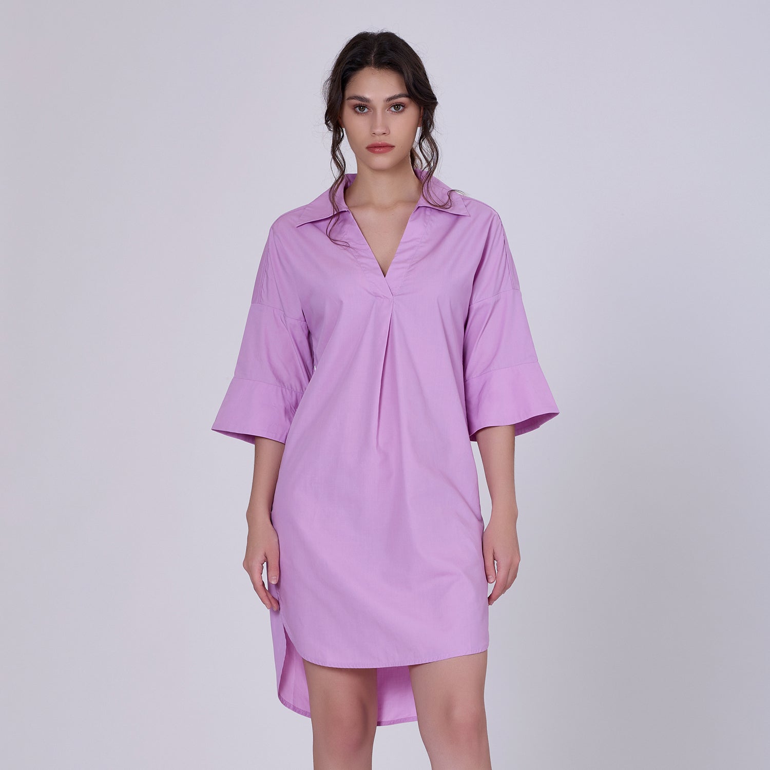 Robe chemise minimaliste en coton