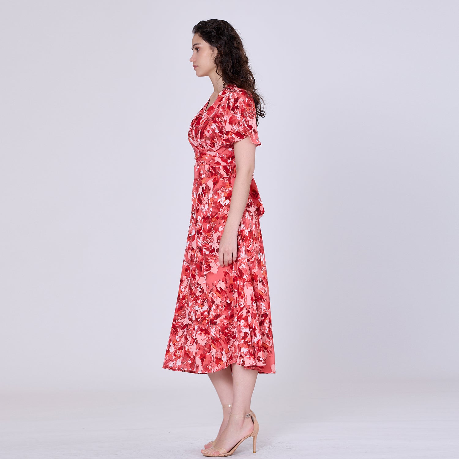 Robe midi à effet croisé et imprimé abstrait
