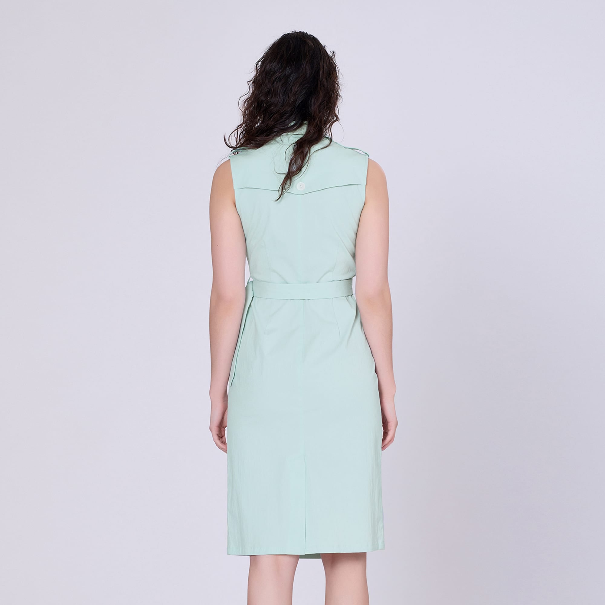 Robe tailleur à double boutonnage