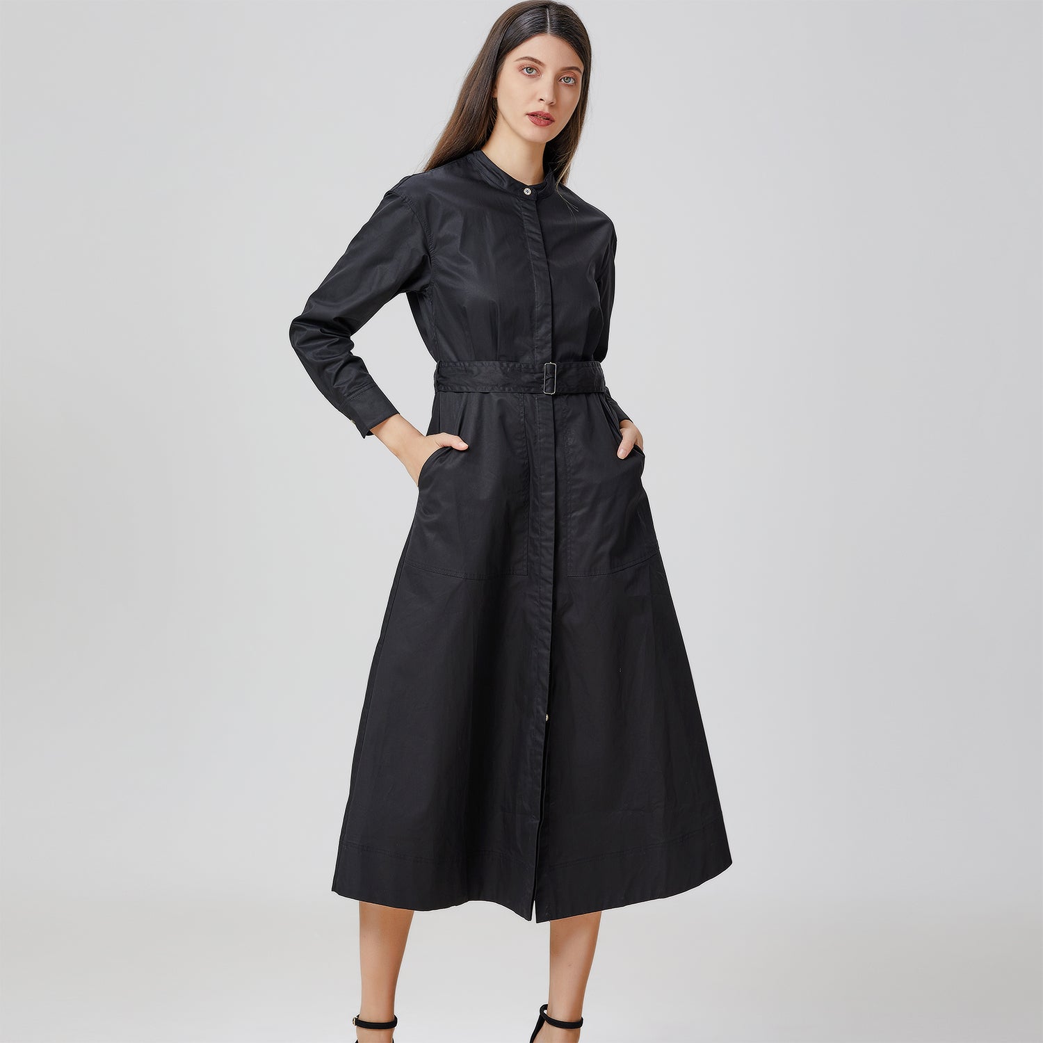 Robe-chemise en coton et col montant