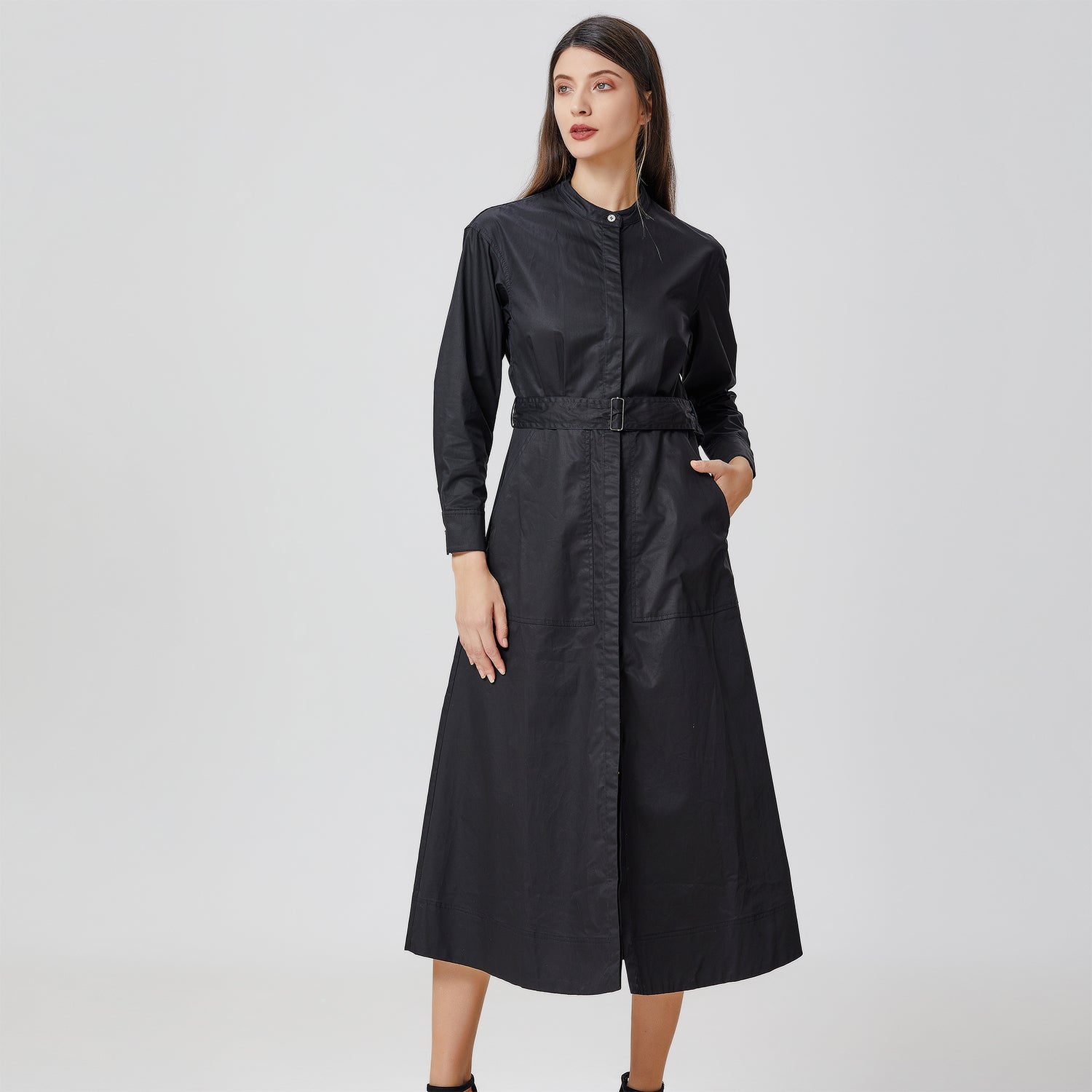 Robe-chemise en coton et col montant