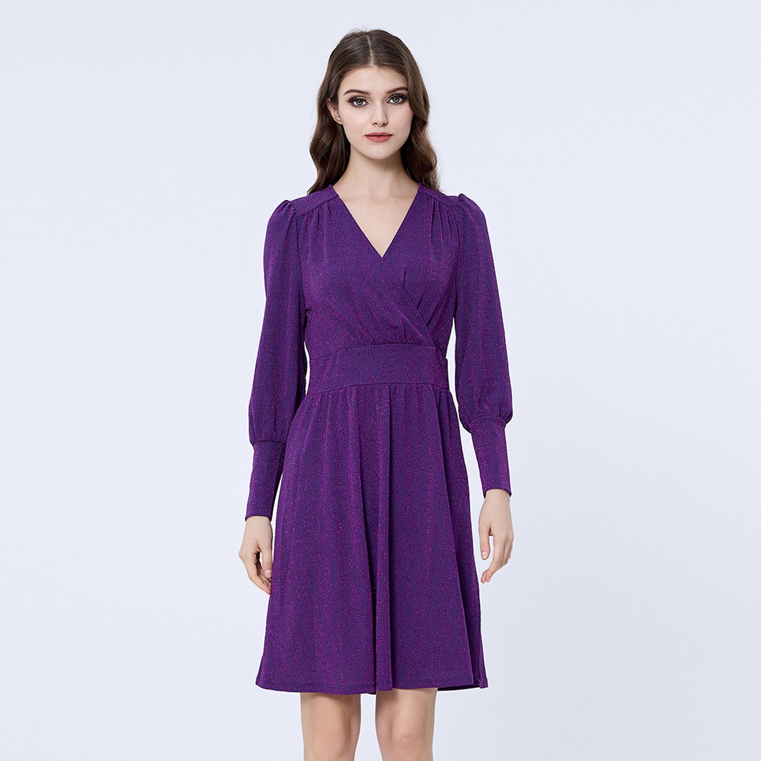 Robe patineuse cœur-croisé manches longues