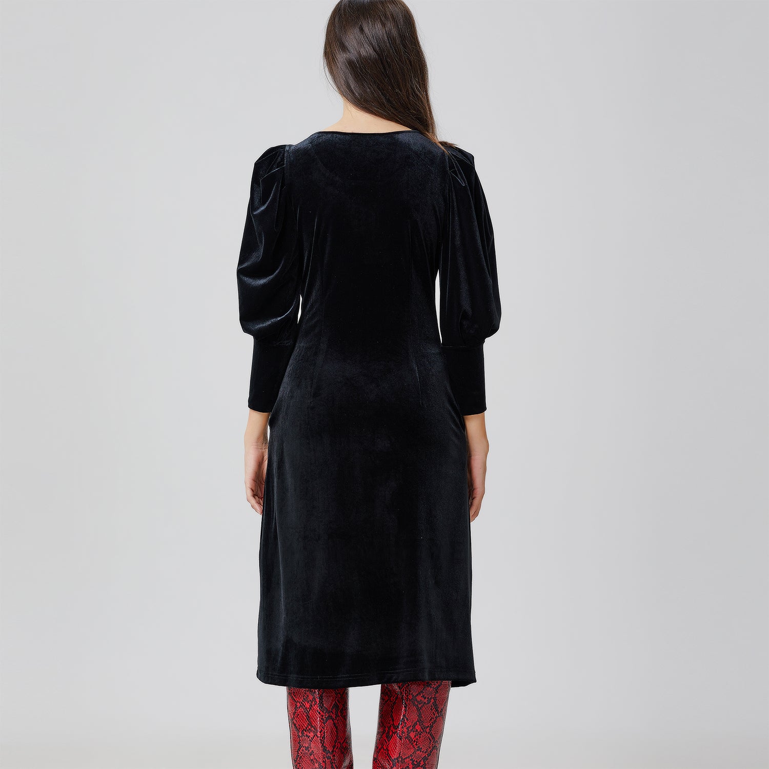 Robe en velours à manches bouffantes