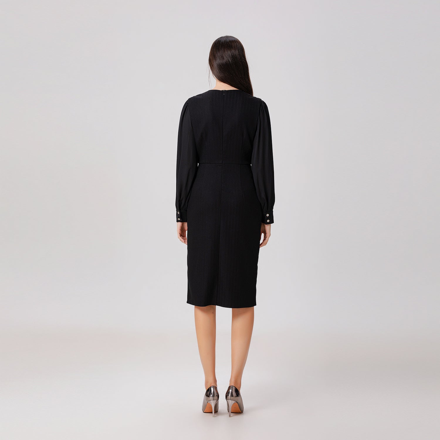 Robe tailleur à manches en mousseline