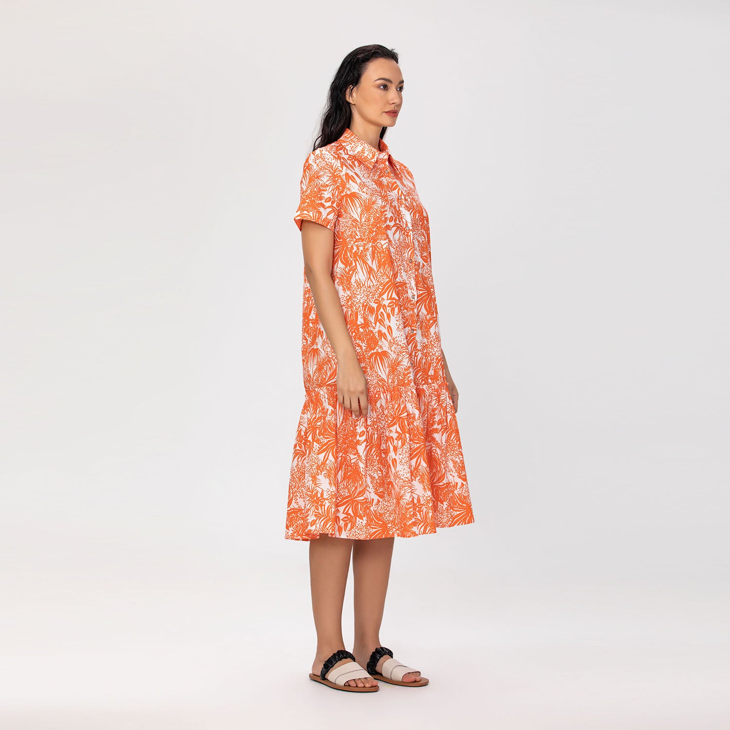 Robe midi en coton à imprimé fleuri et manches courtes