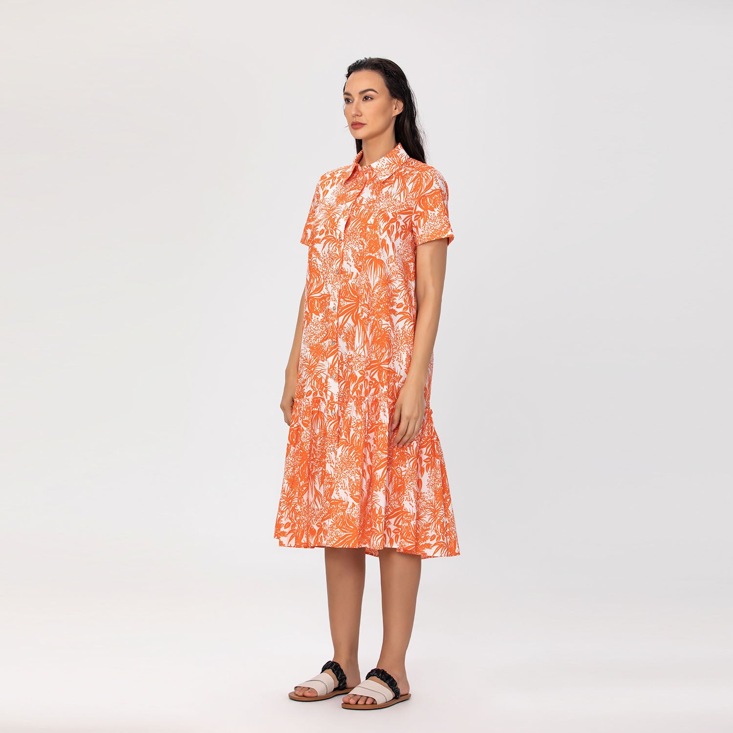Robe midi en coton à imprimé fleuri et manches courtes