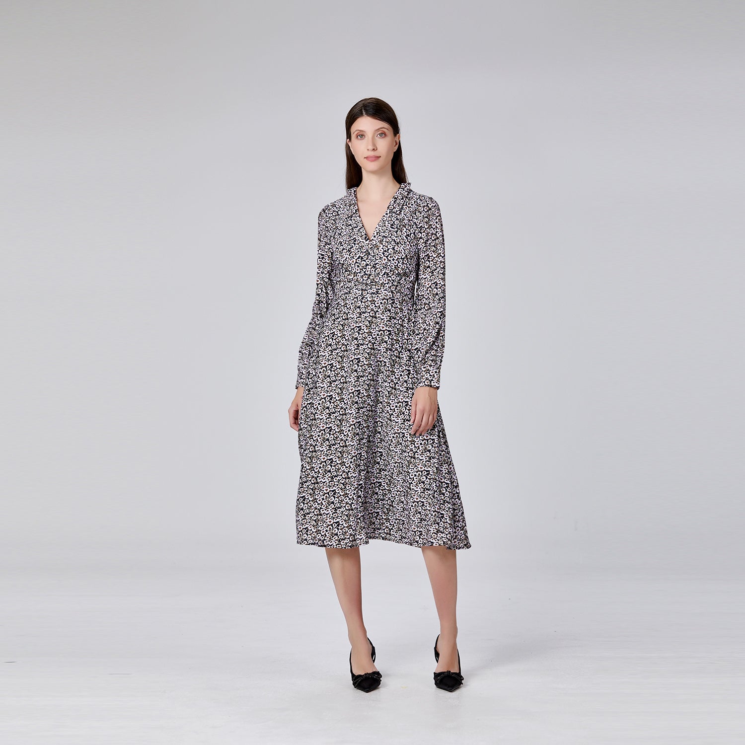 Robe évasée imprimée à décolleté en V et drapé croisé