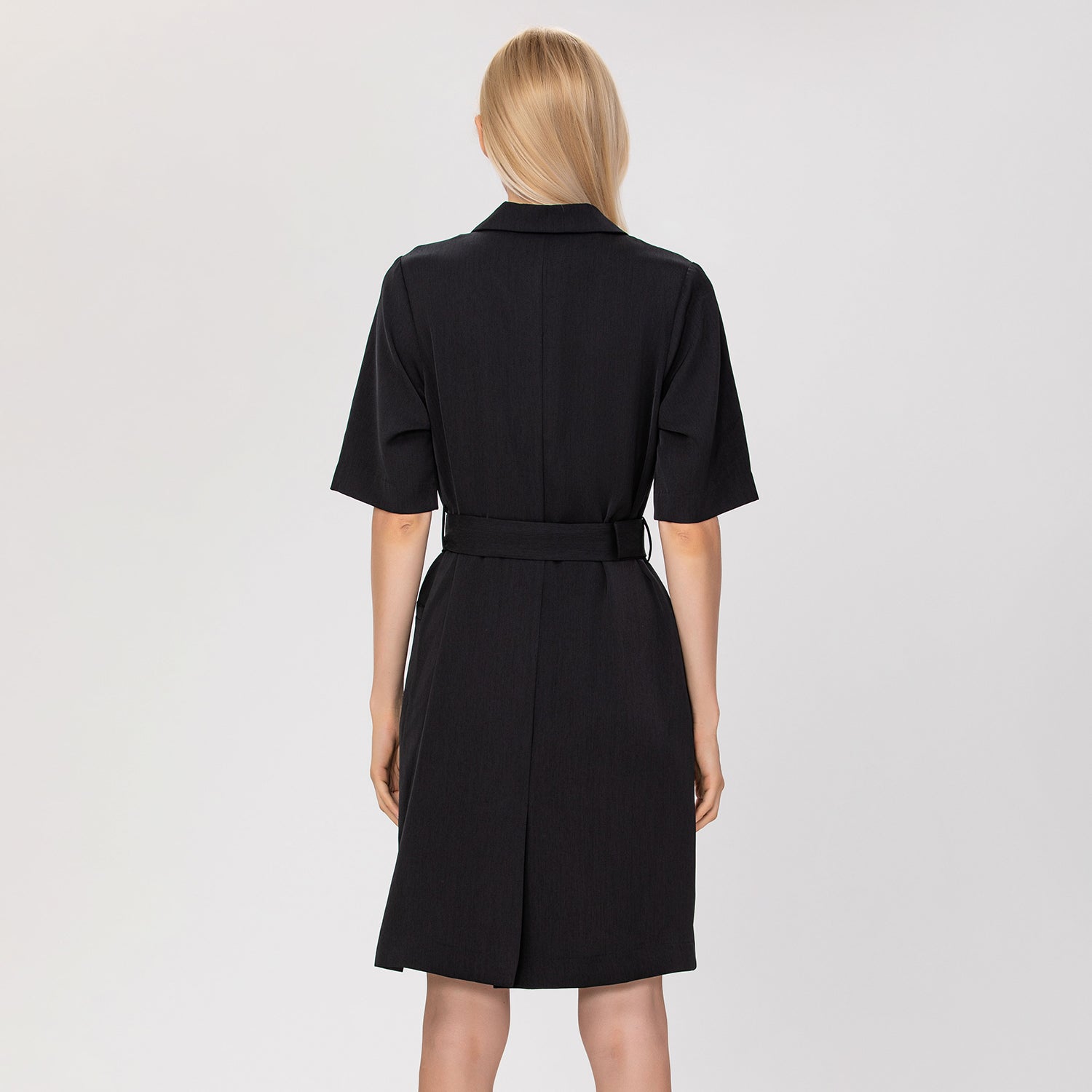 Robe portefeuille tailleur avec ceinture