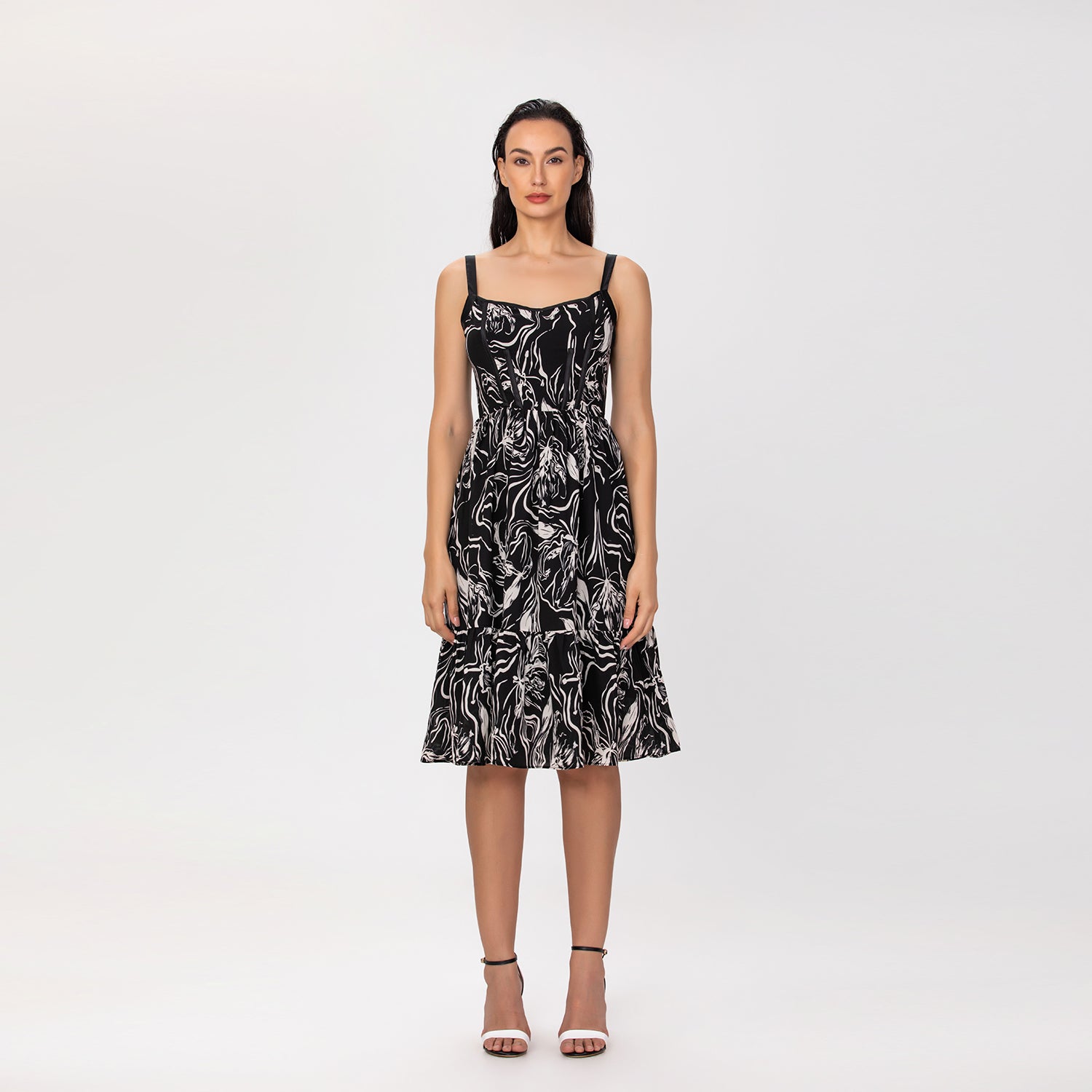 Robe midi à bretelles et imprimé graphique