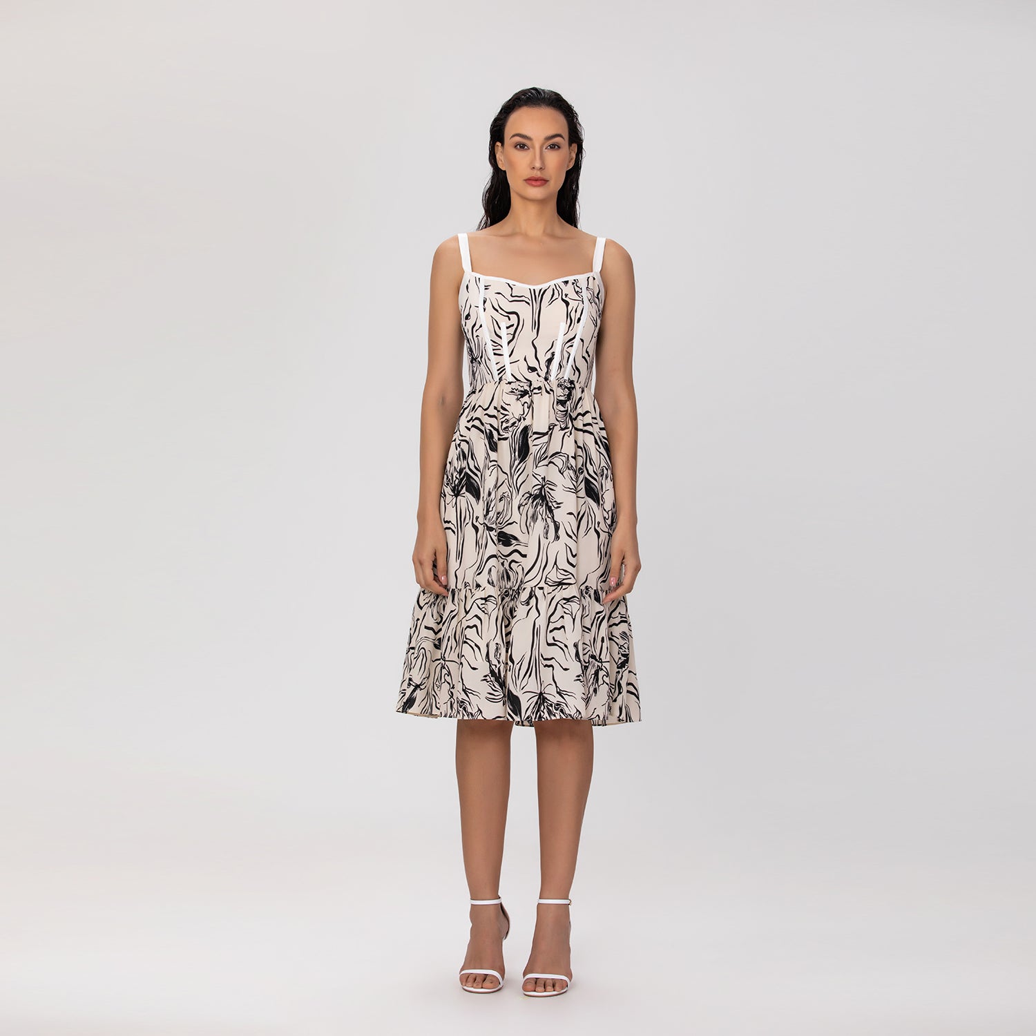 Robe midi à bretelles et imprimé graphique