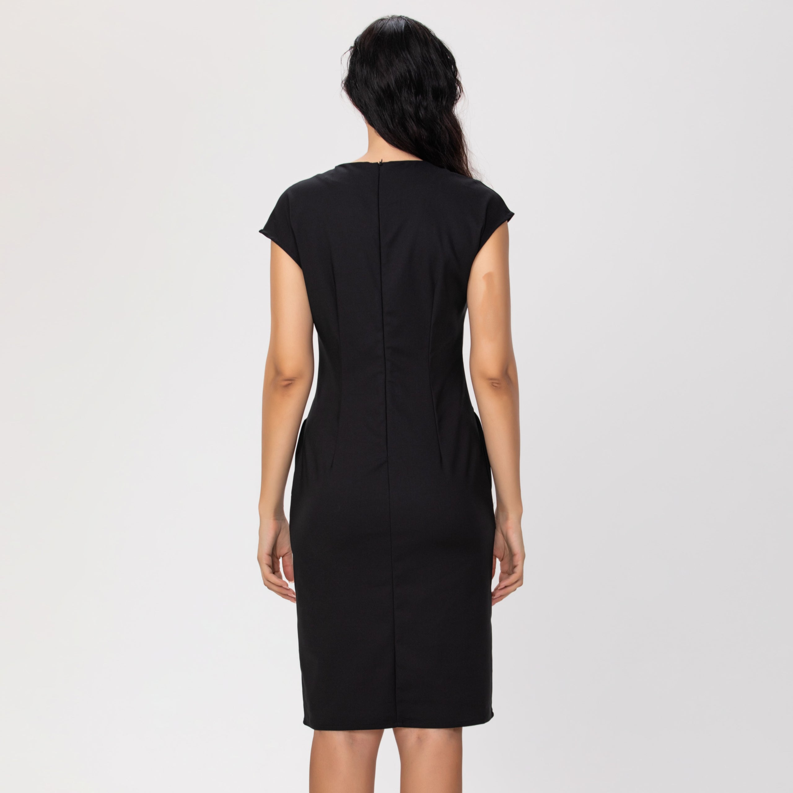 Robe taillleur minimaliste