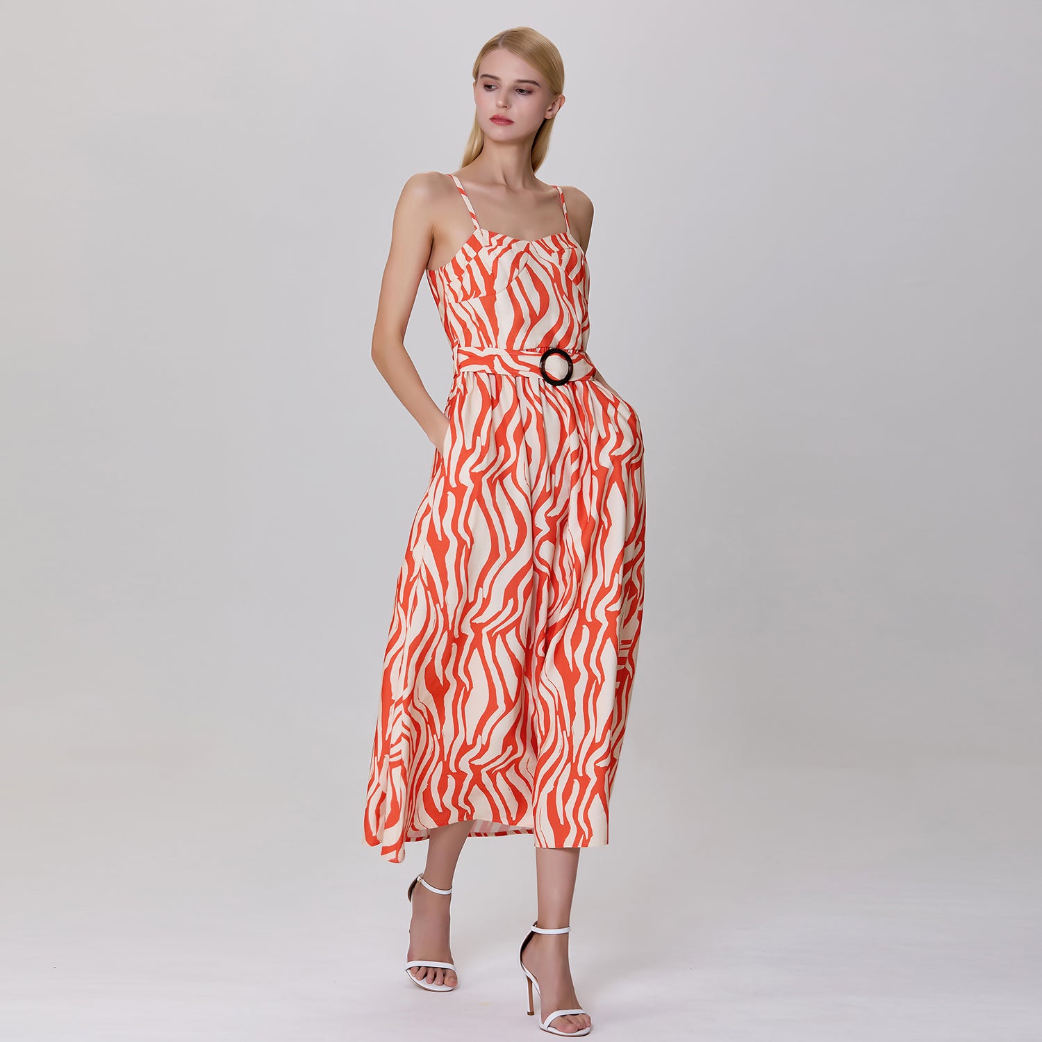 Robe longue bustier à imprimé graphique