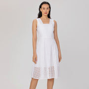 Robe patineuse en dentelle