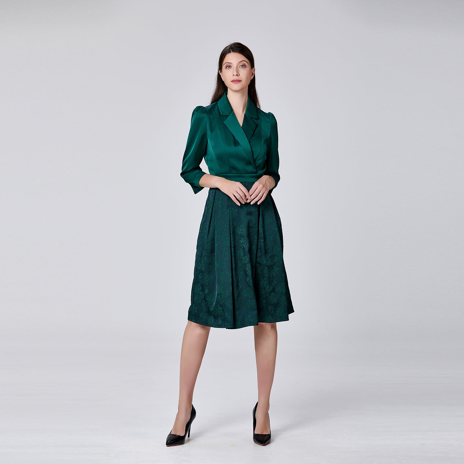 Robe patineuse en brocart bi-matière