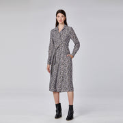 Robe portefeuille imprimée à col italien et patte de boutonnage