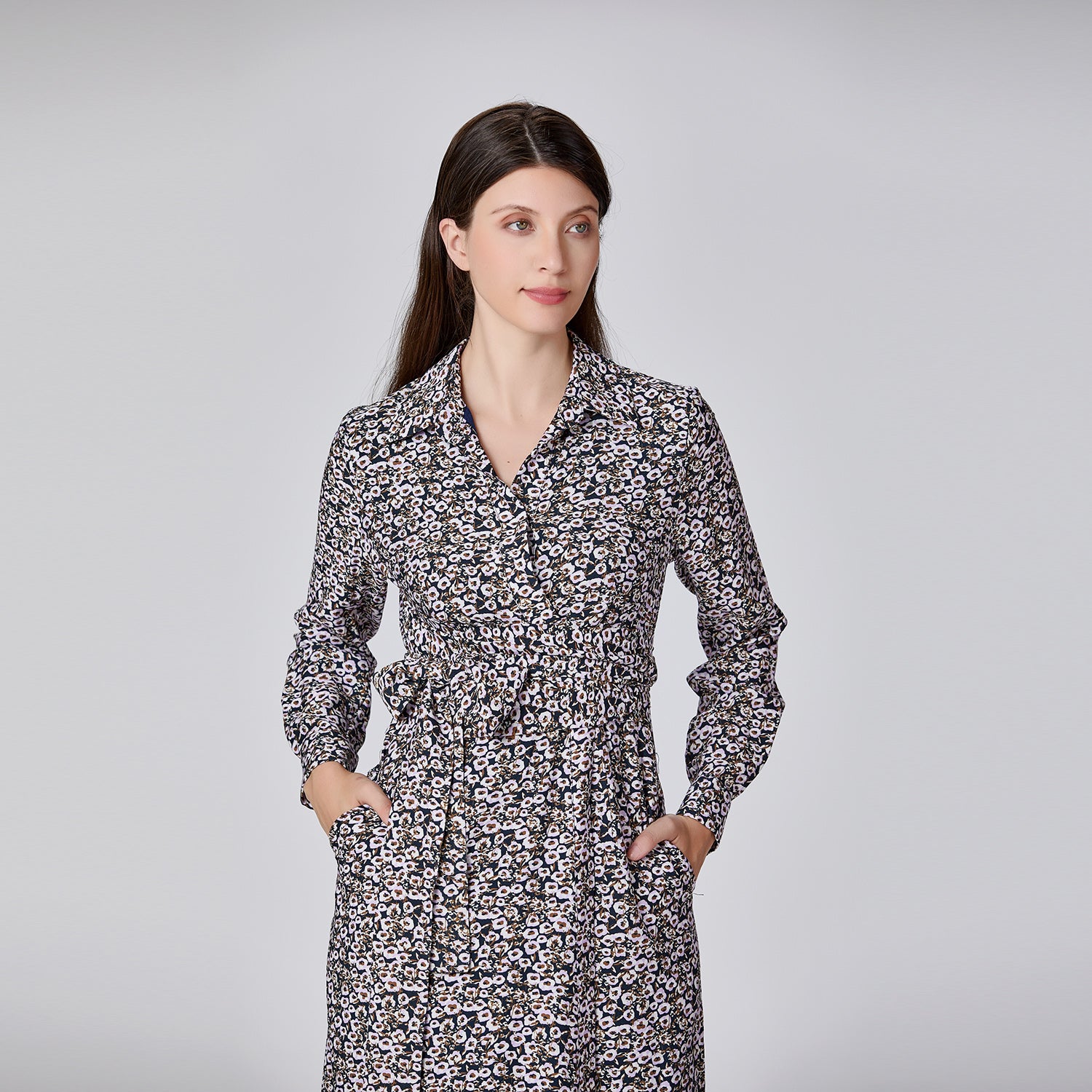 Robe portefeuille imprimée à col italien et patte de boutonnage