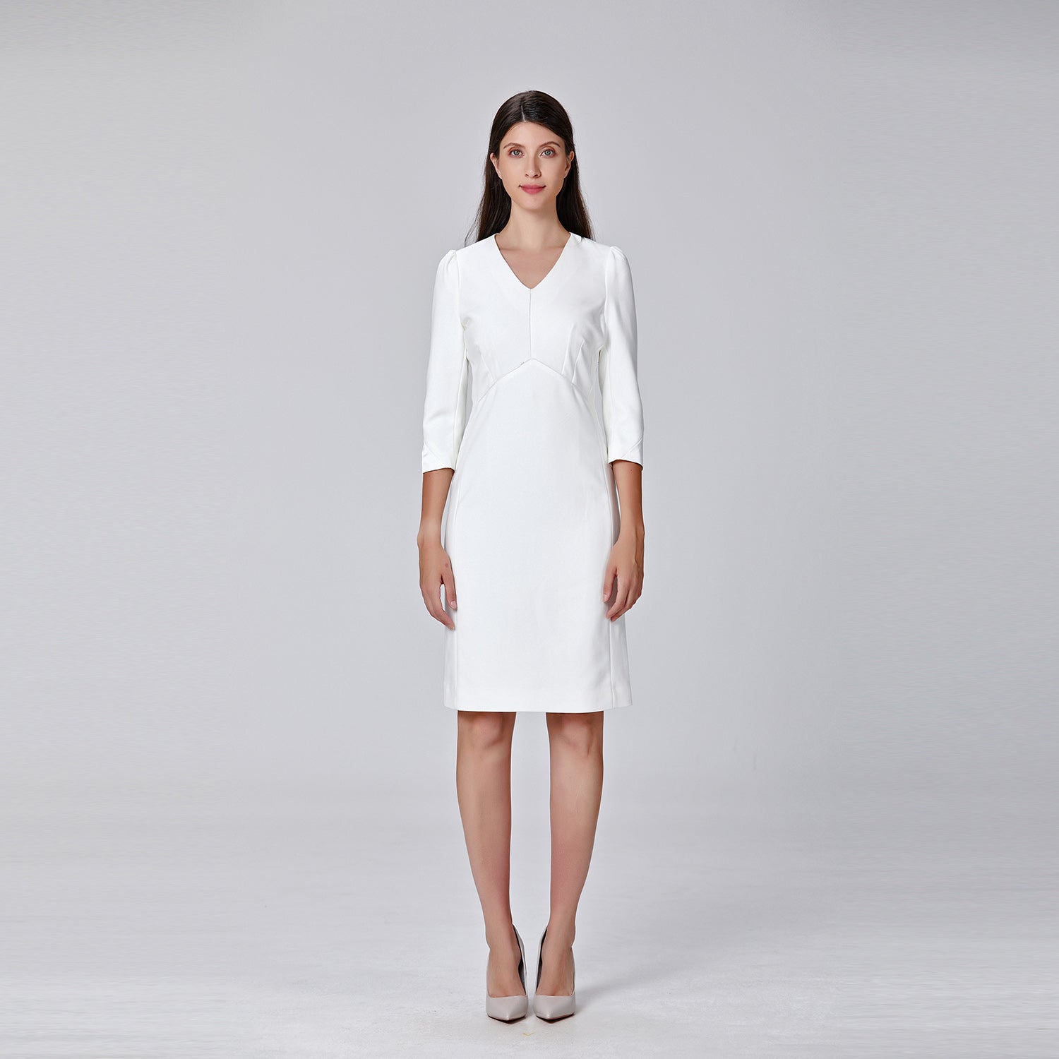 Robe ajustée à décolleté en V