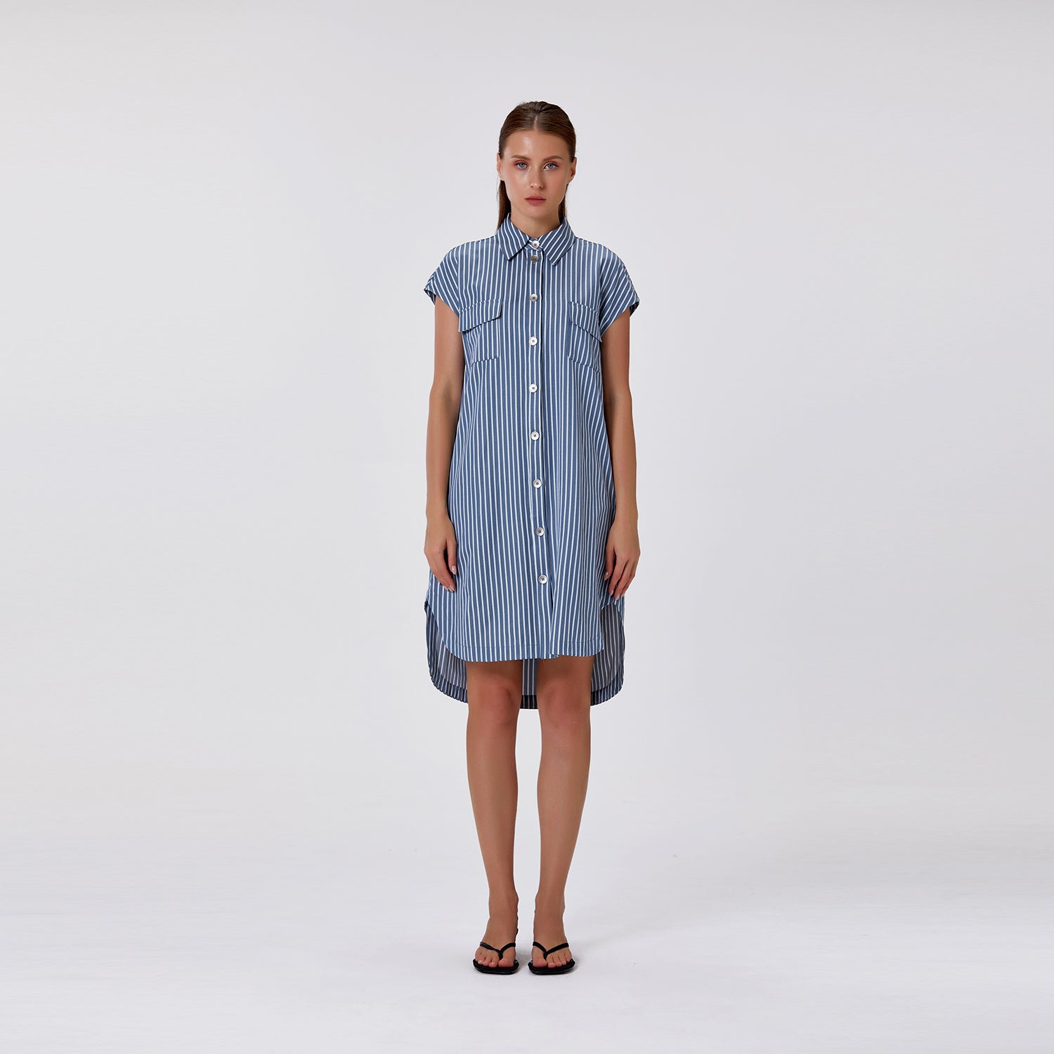 Robe chemise droite à rayures