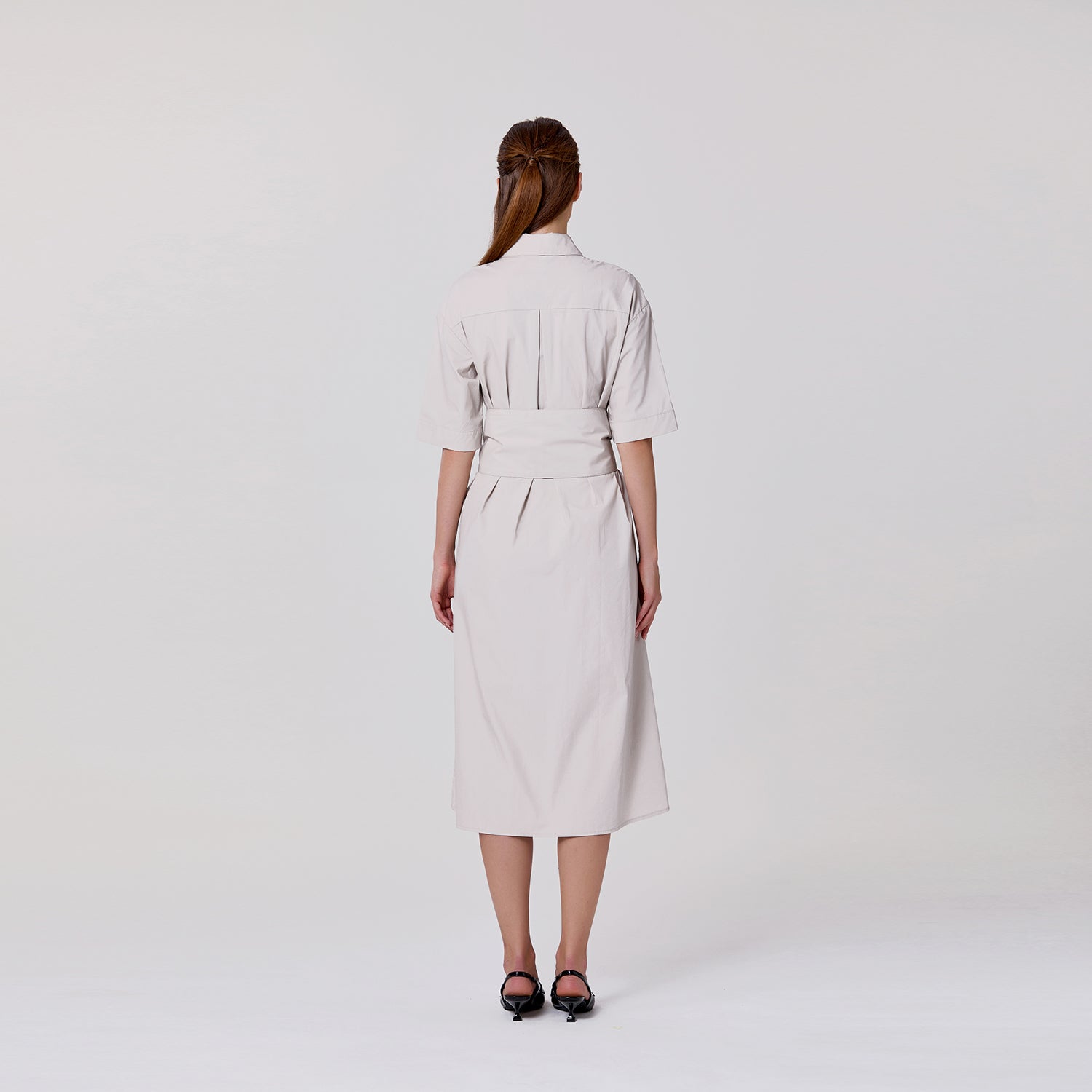 Robe chemise midi en coton à large ceinture