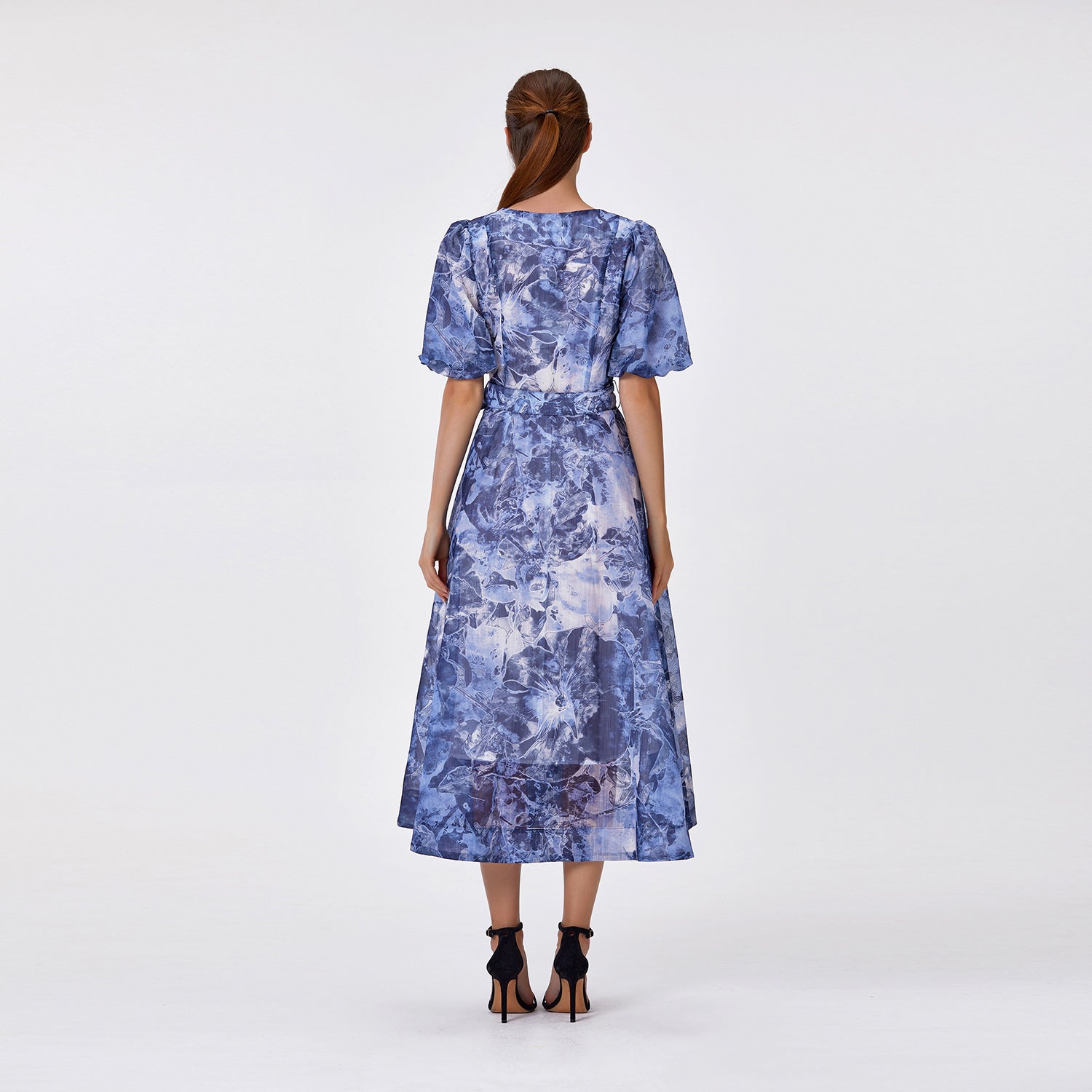 Robe ceinturée en organza