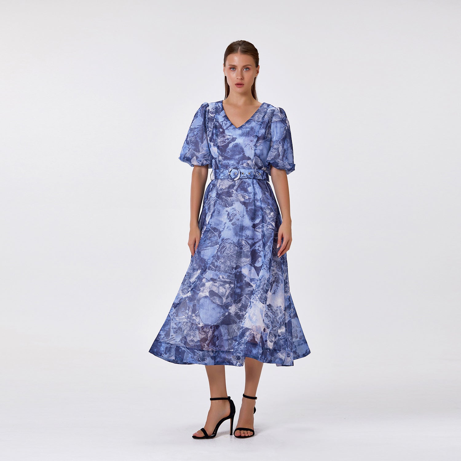 Robe ceinturée en organza