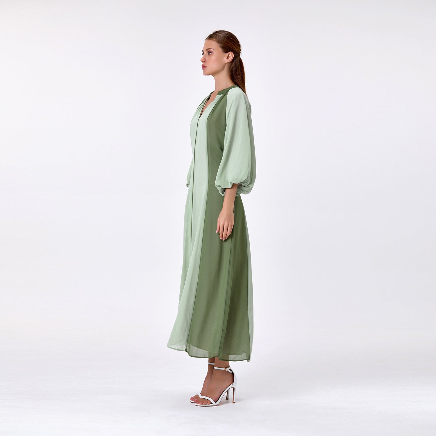 Robe longue bicolore à manches bouffantes - Smart & Joy