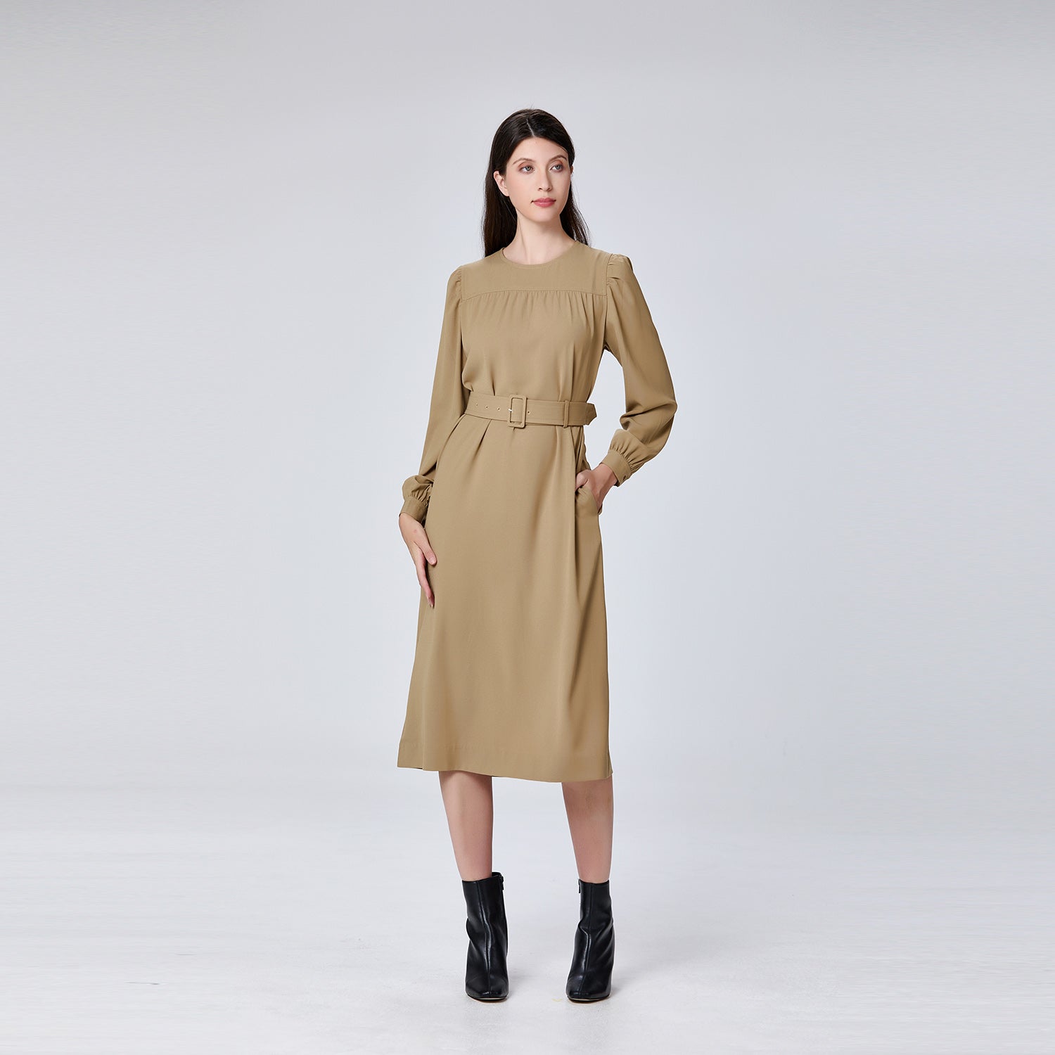 Robe tunique à manches bouffantes