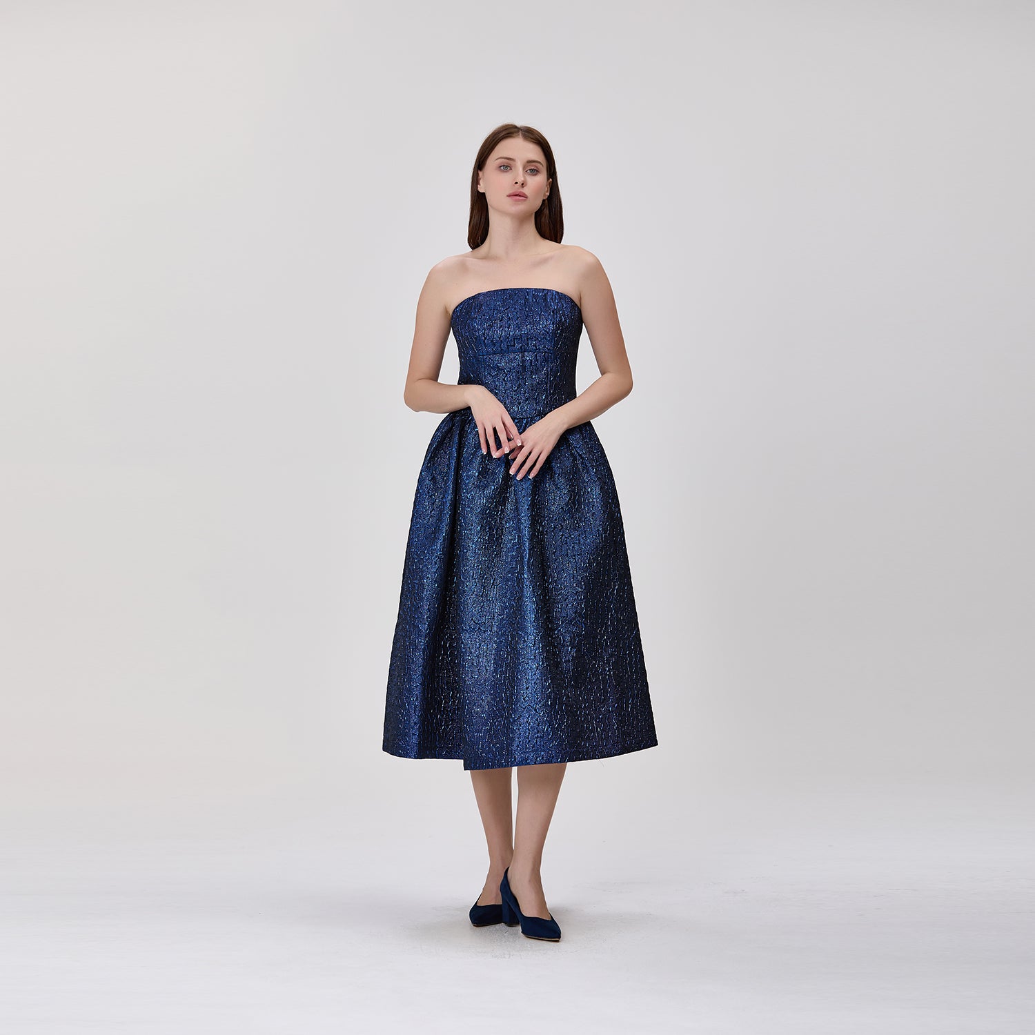 Robe bustier évasée en jacquard métallisé