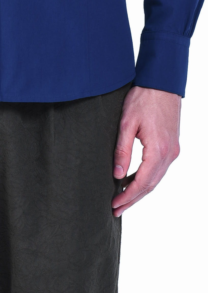 Chemise avec plastron surpiqué et col amovible